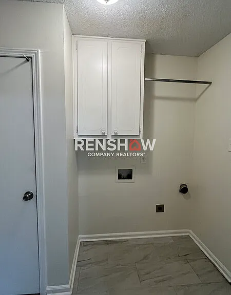3909 Dante Ave — Photo 4