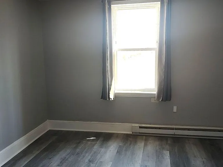 13th St S 1003 — Photo 20
