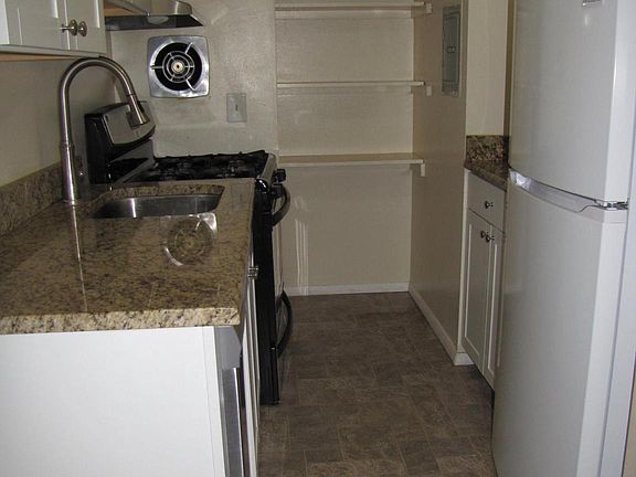 2nd image of 7320 Lee Hwy Unit 204