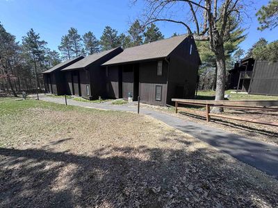 1 Walnut Trail, Wisconsin Dells, WI, 53965