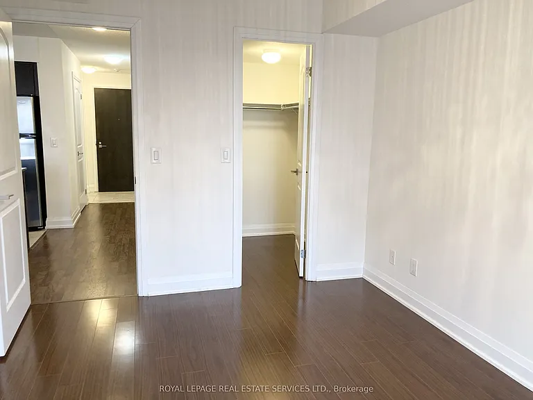 55 De Boers Dr #204 — Photo 9