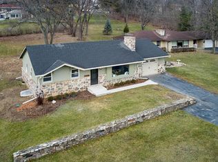 W191S7325 Shore Ln, Muskego, WI 53150