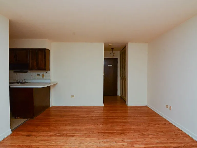 2629 N Hampden Ct #803 — Photo 11