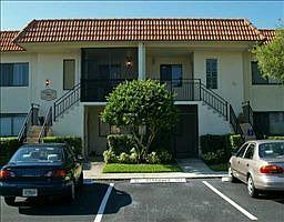 1st image of 366 Lakeview Dr APT 201