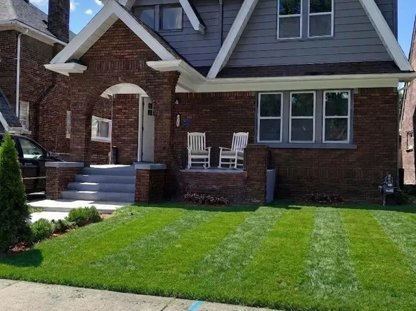 7729 Hartwell St, Dearborn, MI 48126