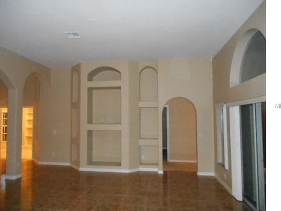 4th image of 1100 Seneca Trl