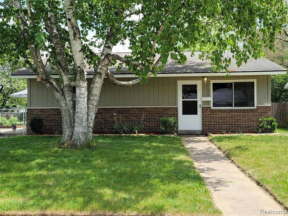 1st image of 6407 Richalle St