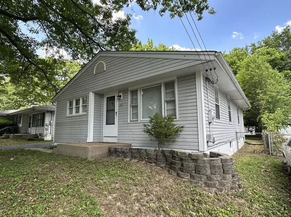 107 Anistasia Dr, Saint Louis, MO 63135