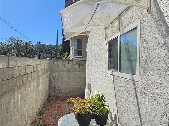 3rd image of 10069 Mountair Ave