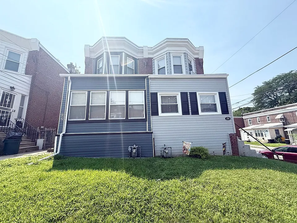 242 Pusey Ave