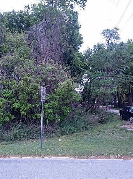 1st image of E Graves Ave