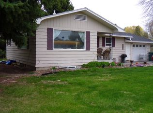 295 Elaine St, Blackfoot, ID 83221