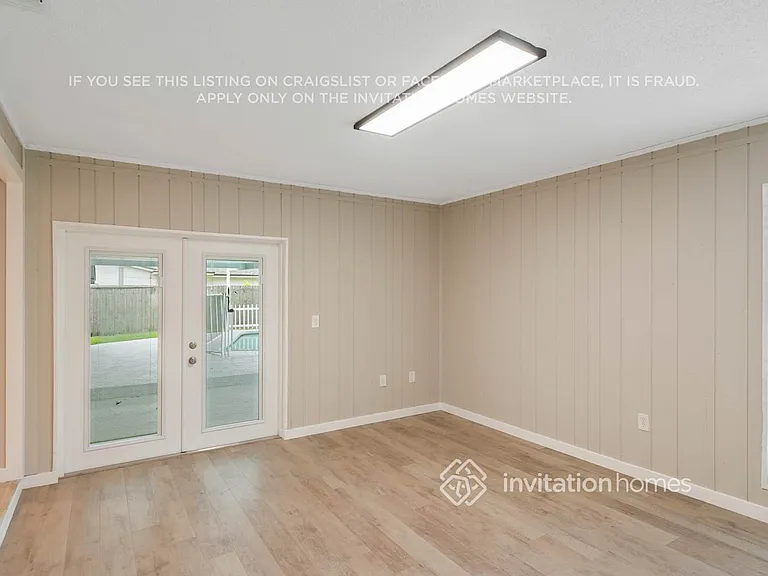 810 Bishop Pl — Photo 17