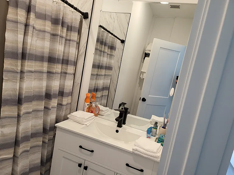 8201 Thomas Dr #201 — Photo 8