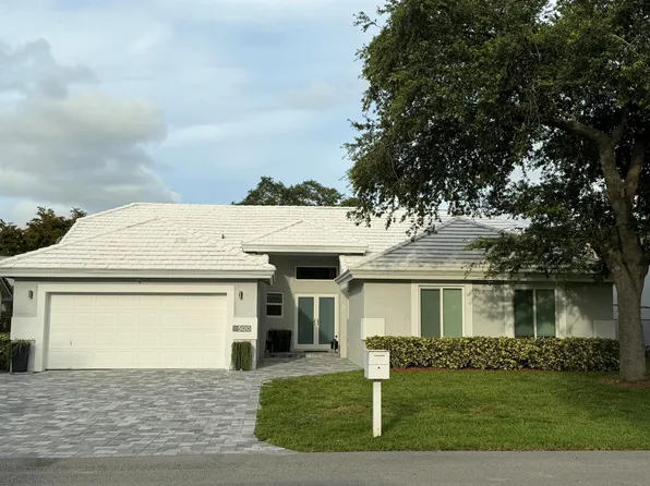 5120 NW 43rd Ter, Coconut Creek, FL 33073