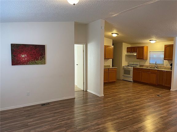 4th image of 2300 E Ames Avenue