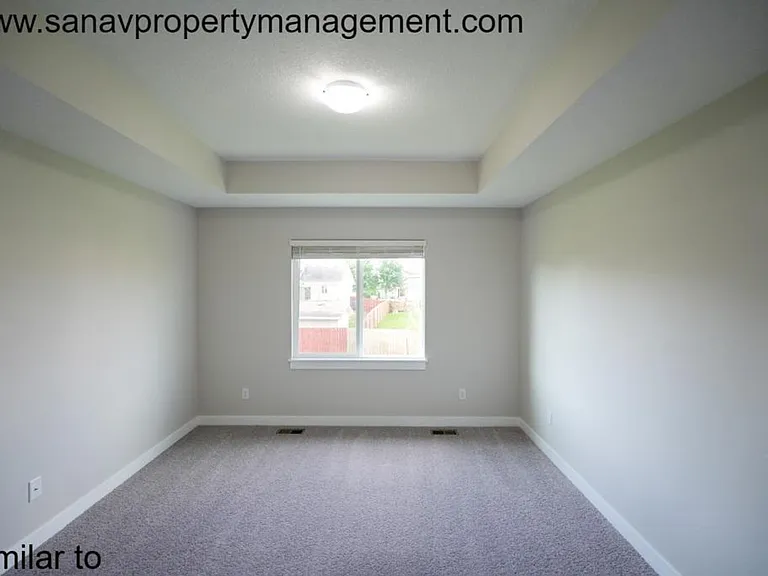 700 SE Mesa Dr — Photo 17