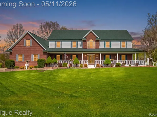 6495 Country Lane Dr, Davisburg, MI 48350