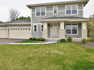 1117 Bailey Rd, Sycamore, IL 60178