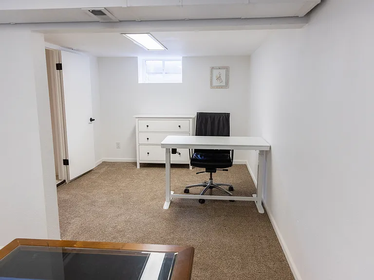 3054 Ames Ct — Photo 18