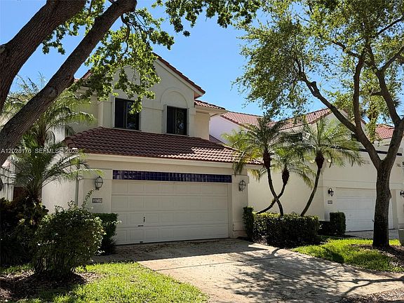 4th image of 21719 Cromwell Cir