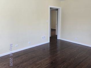 578 Rutledge St, Gary, IN 46404