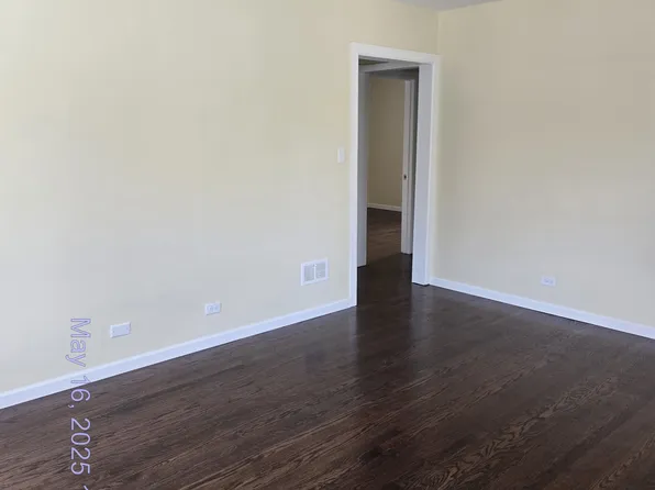 578 Rutledge St, Gary, IN 46404