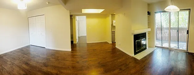 7270 Huntsmen Cir #F — Photo 11