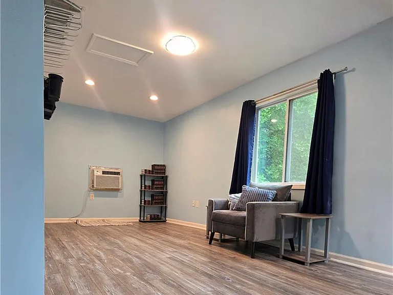 1174 Arbor Hill Rd — Photo 32