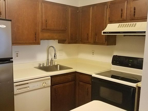 5th image of 10850 W Donna Dr #2