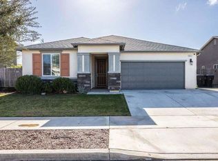 3917 E Myrtle Avenue, Visalia, CA 93292