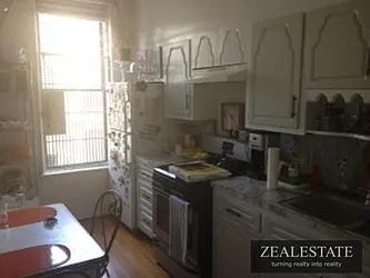 Rented by ZealEstate Group Inc