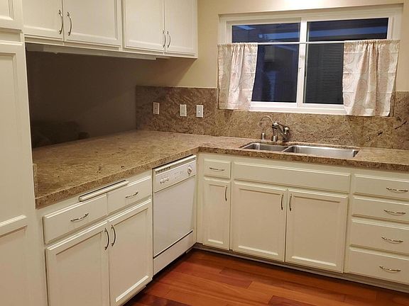 2nd image of 2153 Crespi Ln