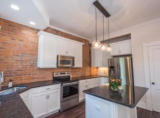 17 W Kossuth St, Columbus, OH 43206