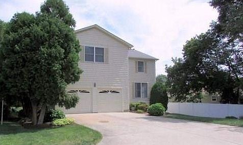 1st image of 47 Leslie Dr