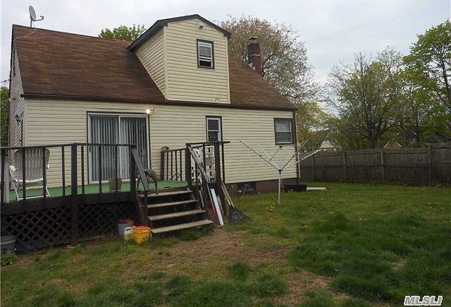 2nd image of 1610 Stein Dr