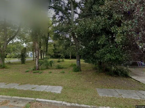 2026 Stonewall St, Brunswick, GA 31520