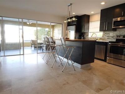617 NW 7th Street Rd, Miami, FL, 33136