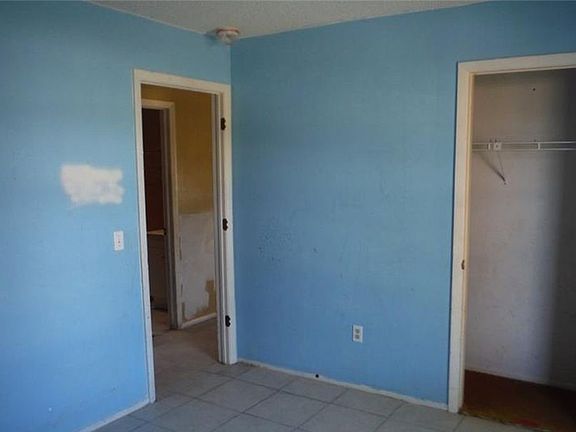 3rd image of 4383 Mundella Cir