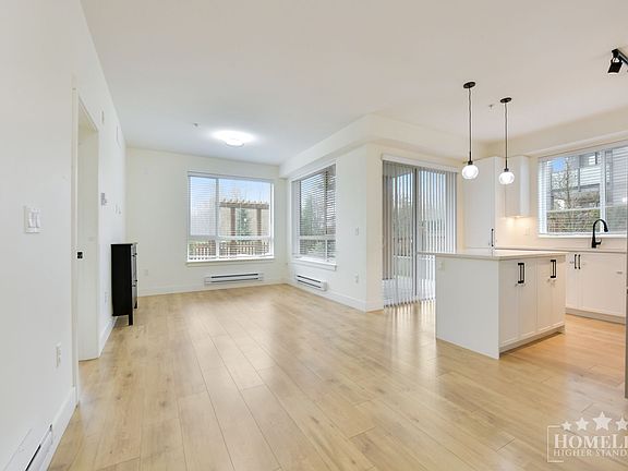 4th image of 19935 75a Ave #120