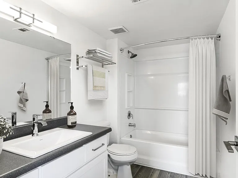Maison's Landing Apartments — Photo 56