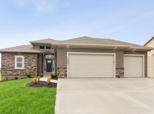 Wyndham V Plan, Falcon Lakes, Basehor, KS 66007