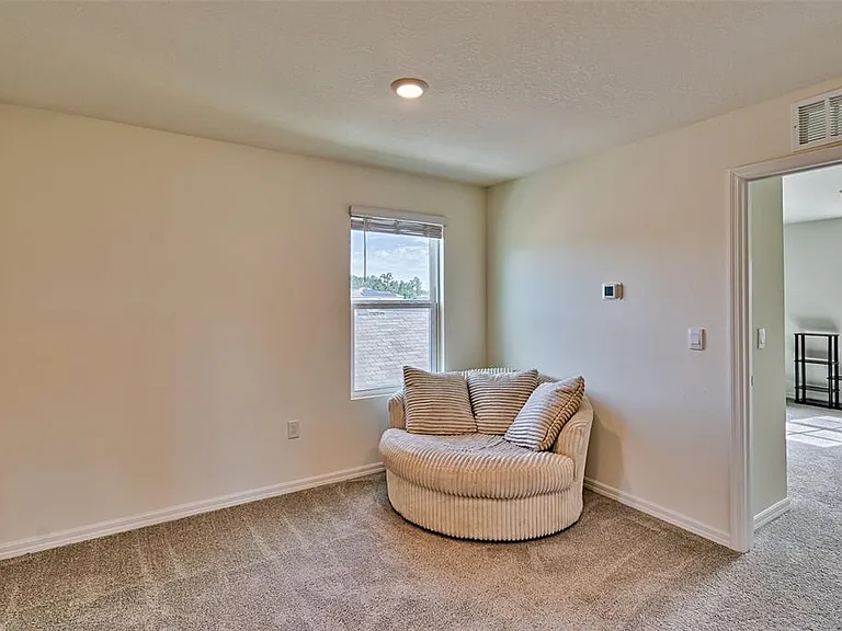 1100 NW 248th Dr — Photo 20