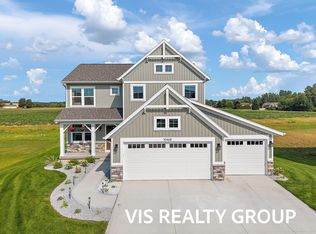 10468 Poppy Ln, Allendale, MI 49401