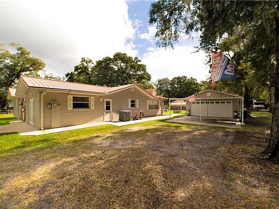 5th image of 270 SE 145th St