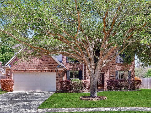 4th image of 23938 Dorrington Estates Ln