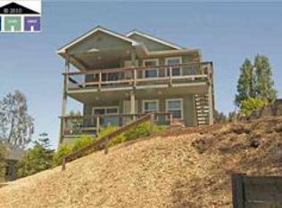 161 Bishop Rd, Crockett, CA 94525