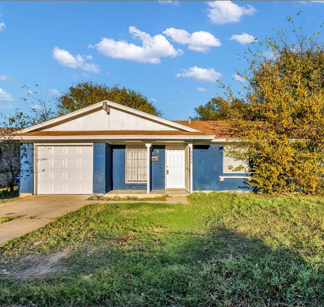 4 bed, 1218 sqft, $1,695 — Photo 1