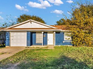 6490 Tumbling Creek Trl, Dallas, TX 75241