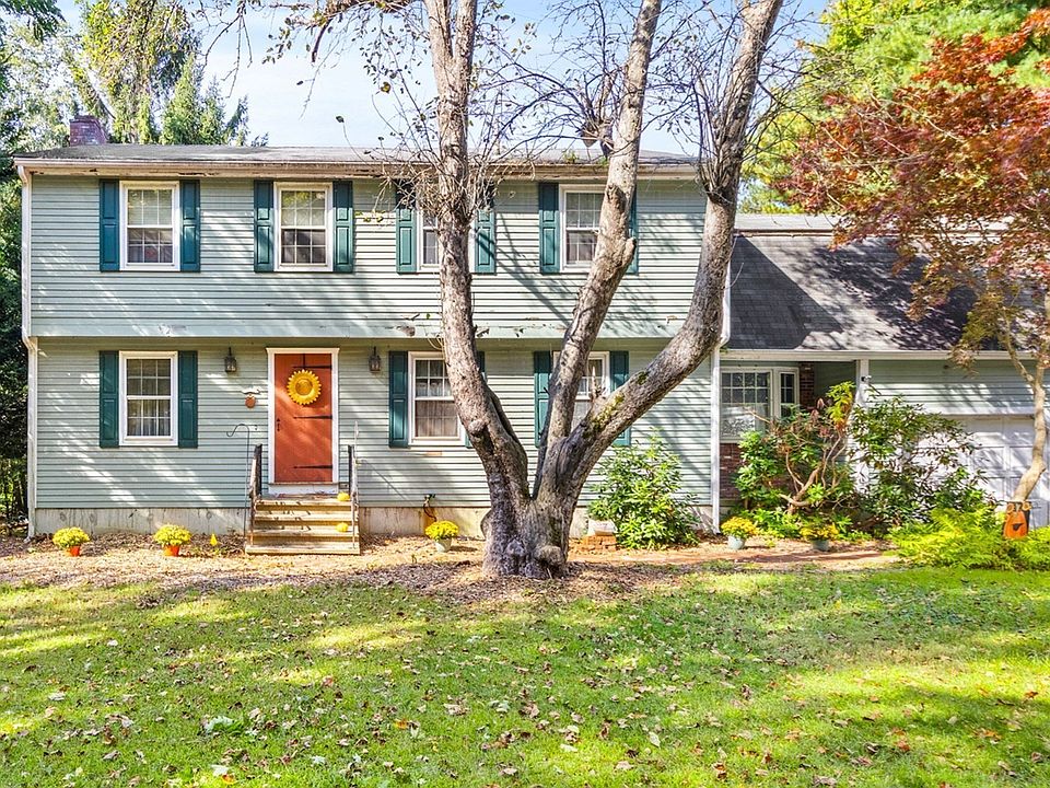 1st image of 155 Hosmer St